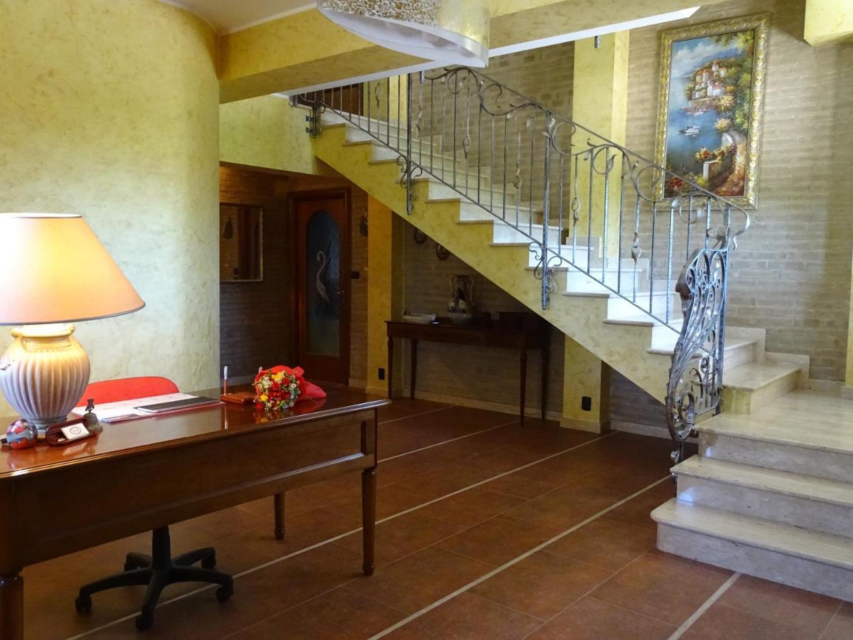 B&B Villa Eden ออร์โตนา ภายนอก รูปภาพ